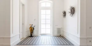 Maximizing Space in Small Apartments With Smart Storage
